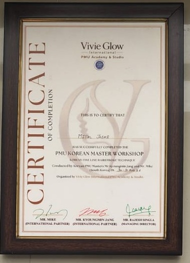 Vivie Glow International PMU Academy certificate